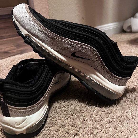 Nike Airmax 97 - Picture 2 of 9